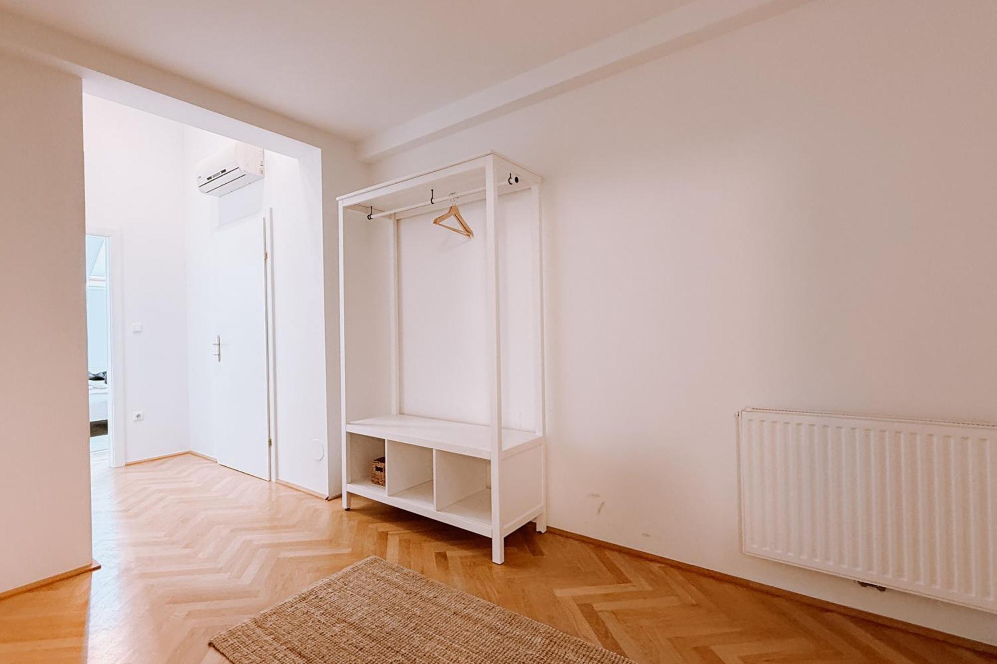 90Qm, 3 Bedrooms, Near Schoenbrunn, Balcony - Axara Housing Βιέννη Εξωτερικό φωτογραφία