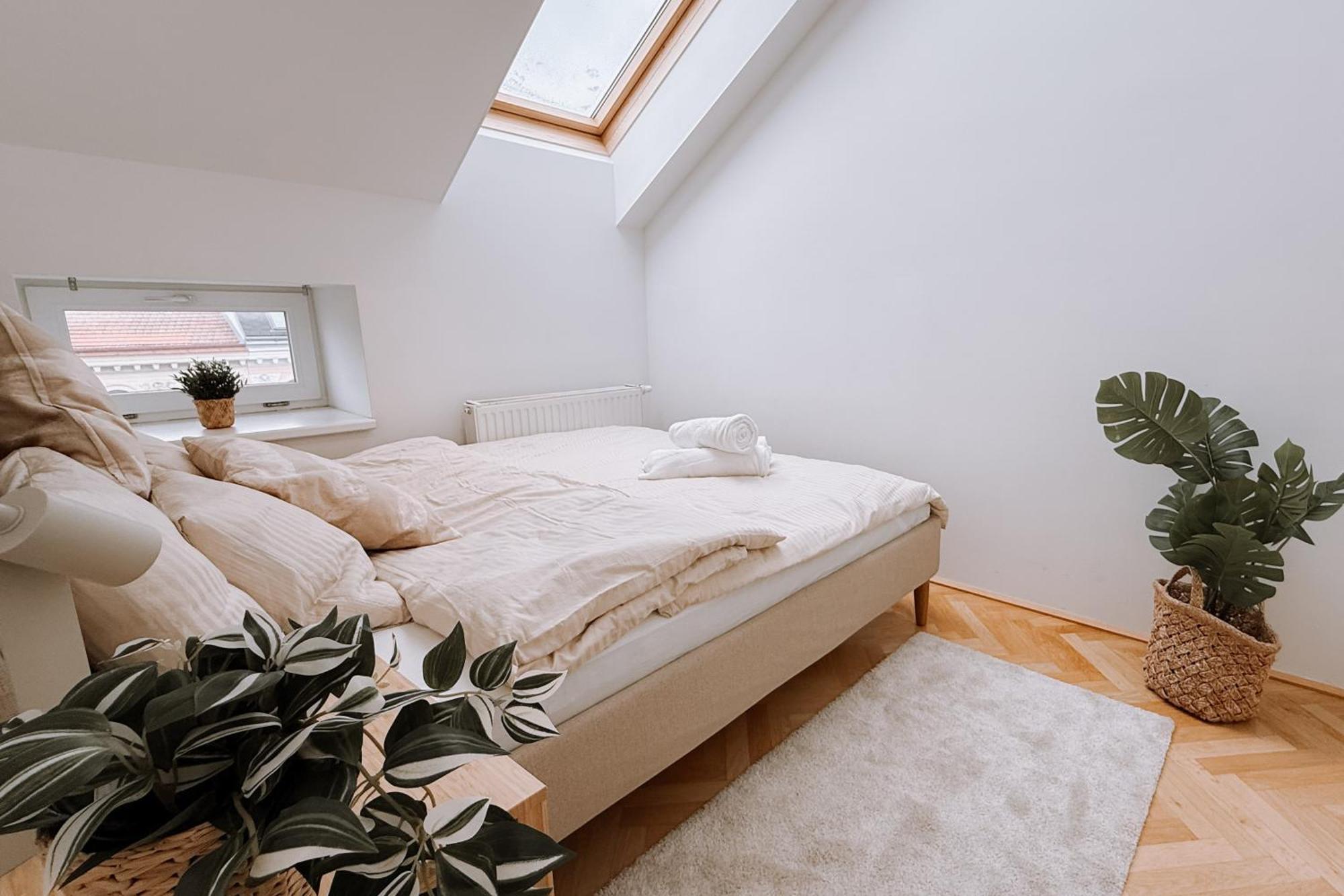 90Qm, 3 Bedrooms, Near Schoenbrunn, Balcony - Axara Housing Βιέννη Εξωτερικό φωτογραφία